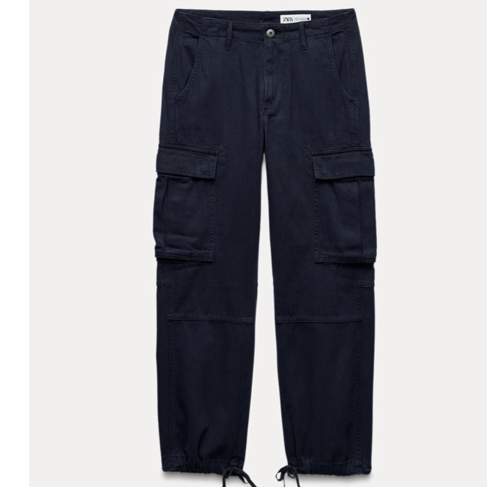Zara Cargo Pants Size 6 (28) EUC navy blue